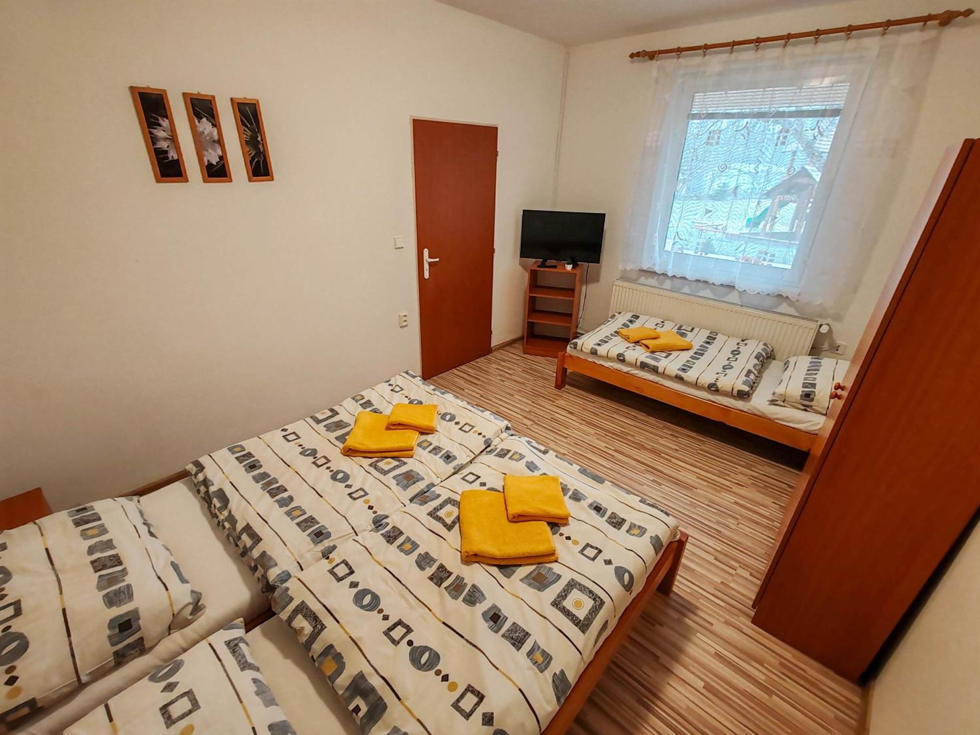Ubytovanie Liska Radava Exteriör bild
